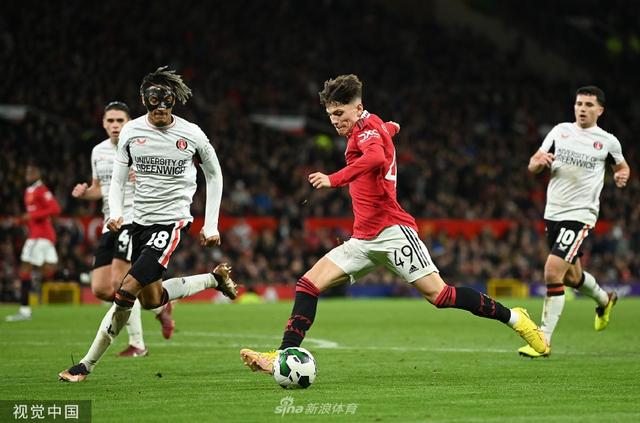 随着年轻球 随着年轻球